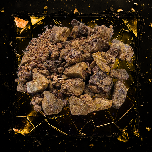 Raw Bee Propolis is 100% pure and naturally contains a high concentration of many minerals, including magnesium, calcium, phosphorus and potassium, wellness support